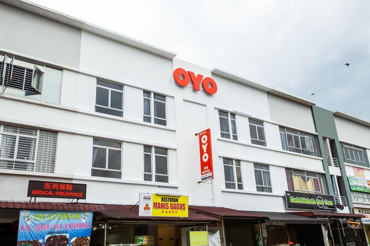 OYO 89631 988 Hotel Johor Bahru Buitenkant foto